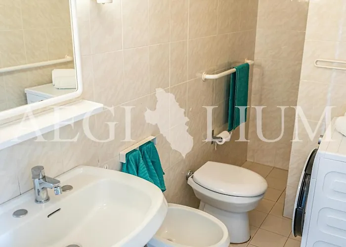 Stella Maris 아파트